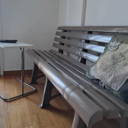 La Marina Di Lefkas Hostel