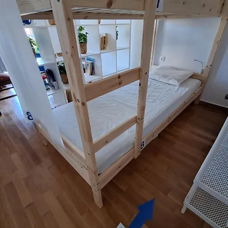 Hostel La Marina Di Lefkas