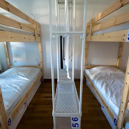 Hostel La Marina Di Lefkas