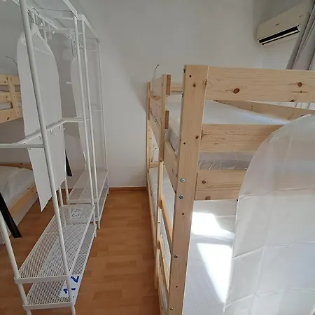 Hostel La Marina Di Lefkas *