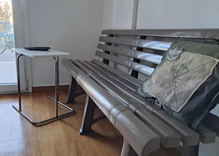 La Marina Di Lefkas Hostel